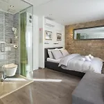 Rokos Superior Downtown - Comfortable With Private Bathrooms - Perfect Location For Exploring Diocletian's Palace And The Gastronomy Of Within Walking Distance 3* Split