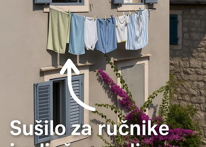 Rokos Superior Downtown - Comfortable With Private Bathrooms - Perfect Location For Exploring Diocletian's Palace And The Gastronomy Of Within Walking Distance Split