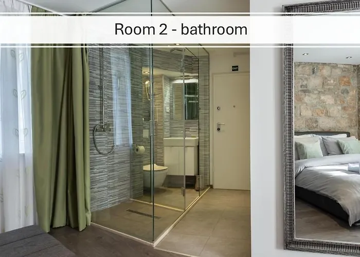 Maison d'hôtes Rokos Superior Downtown - Comfortable With Private Bathrooms - Perfect Location For Exploring Diocletian's Palace And The Gastronomy Of Within Walking Distance